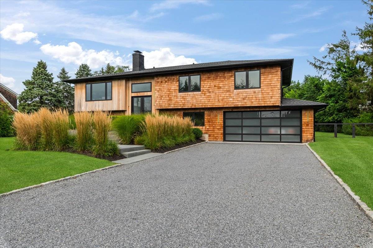 40 KNOLLWOOD DR