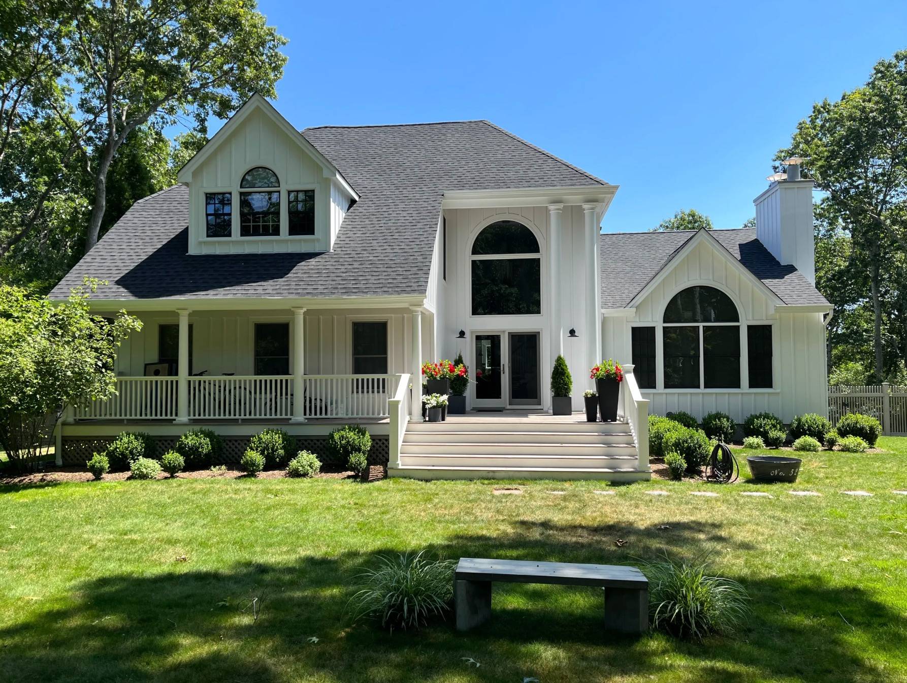 52 WOODRUFF LN