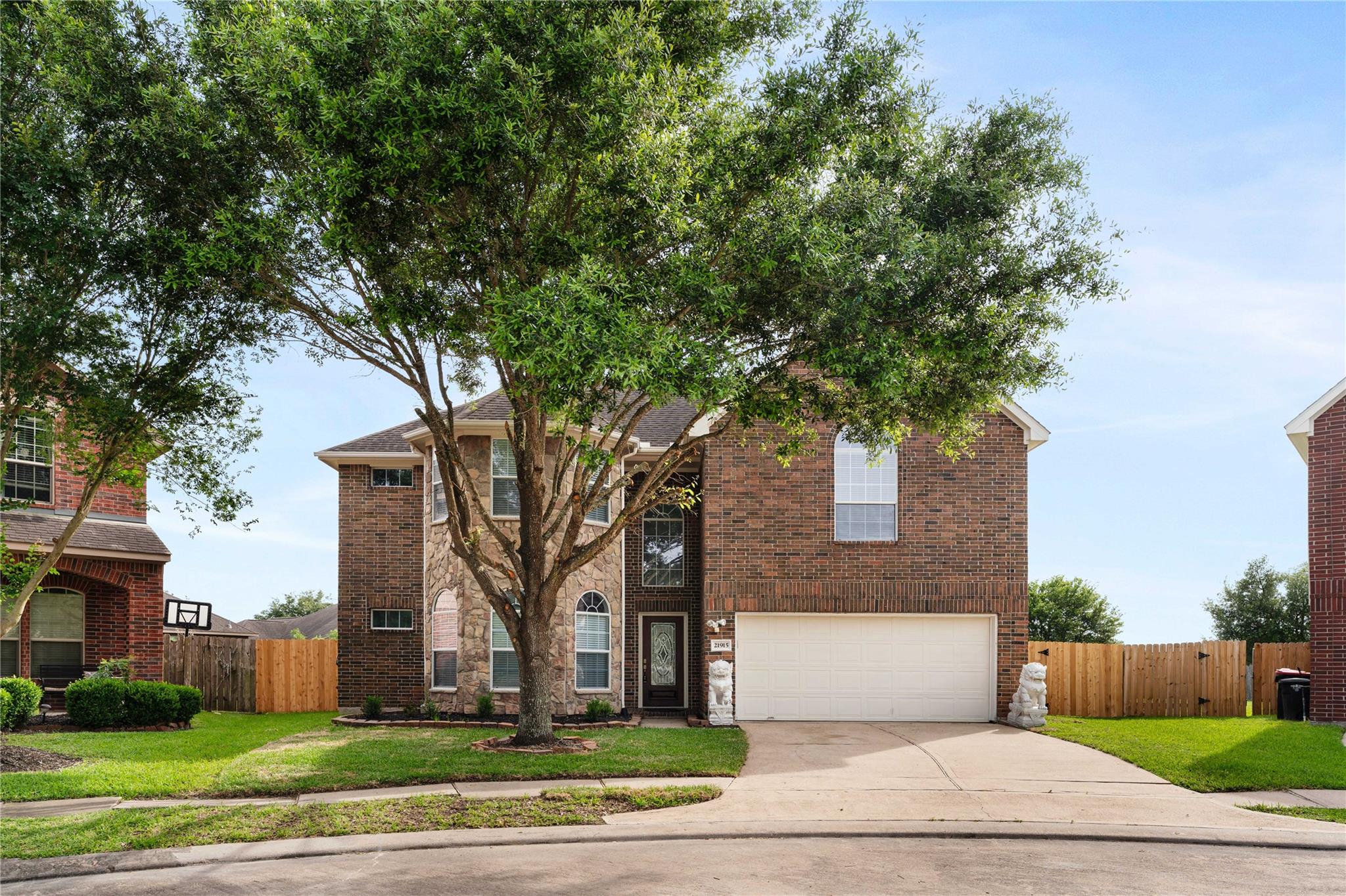 21915 Sunvolt Court