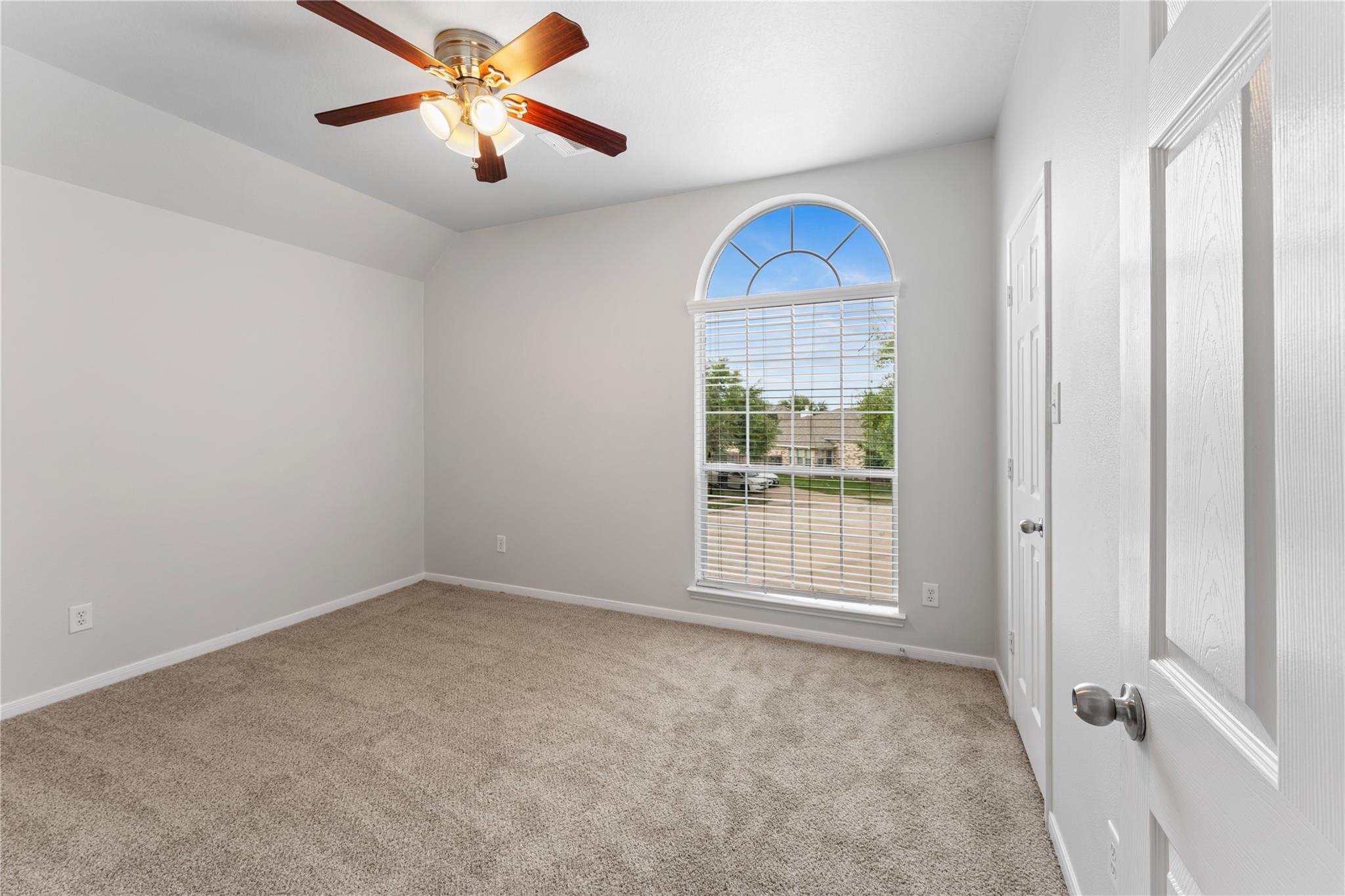 21915 Sunvolt Court