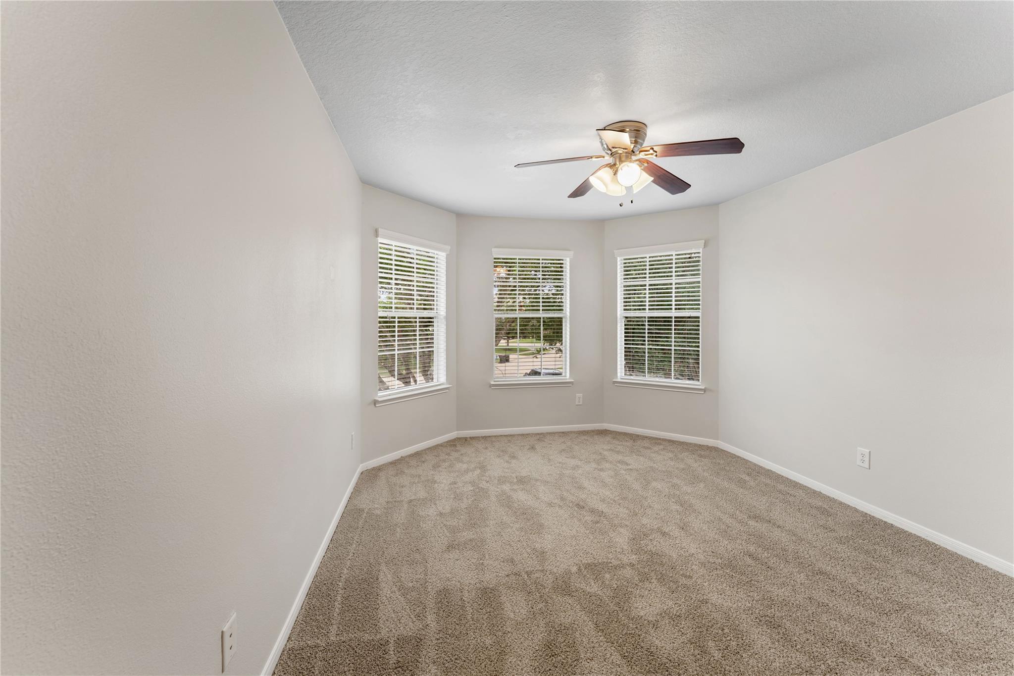 21915 Sunvolt Court