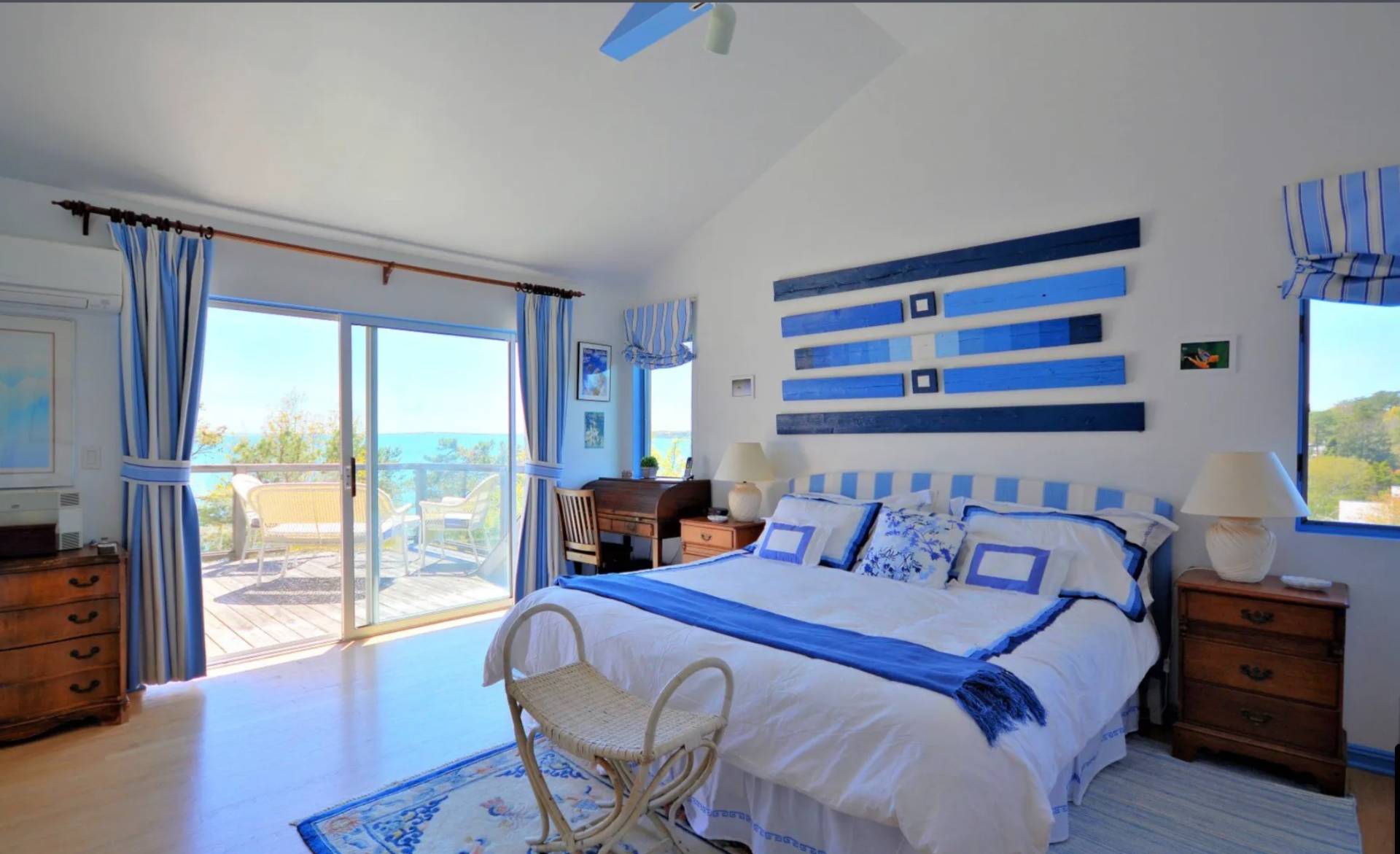 32 SOUTH BEACH RD