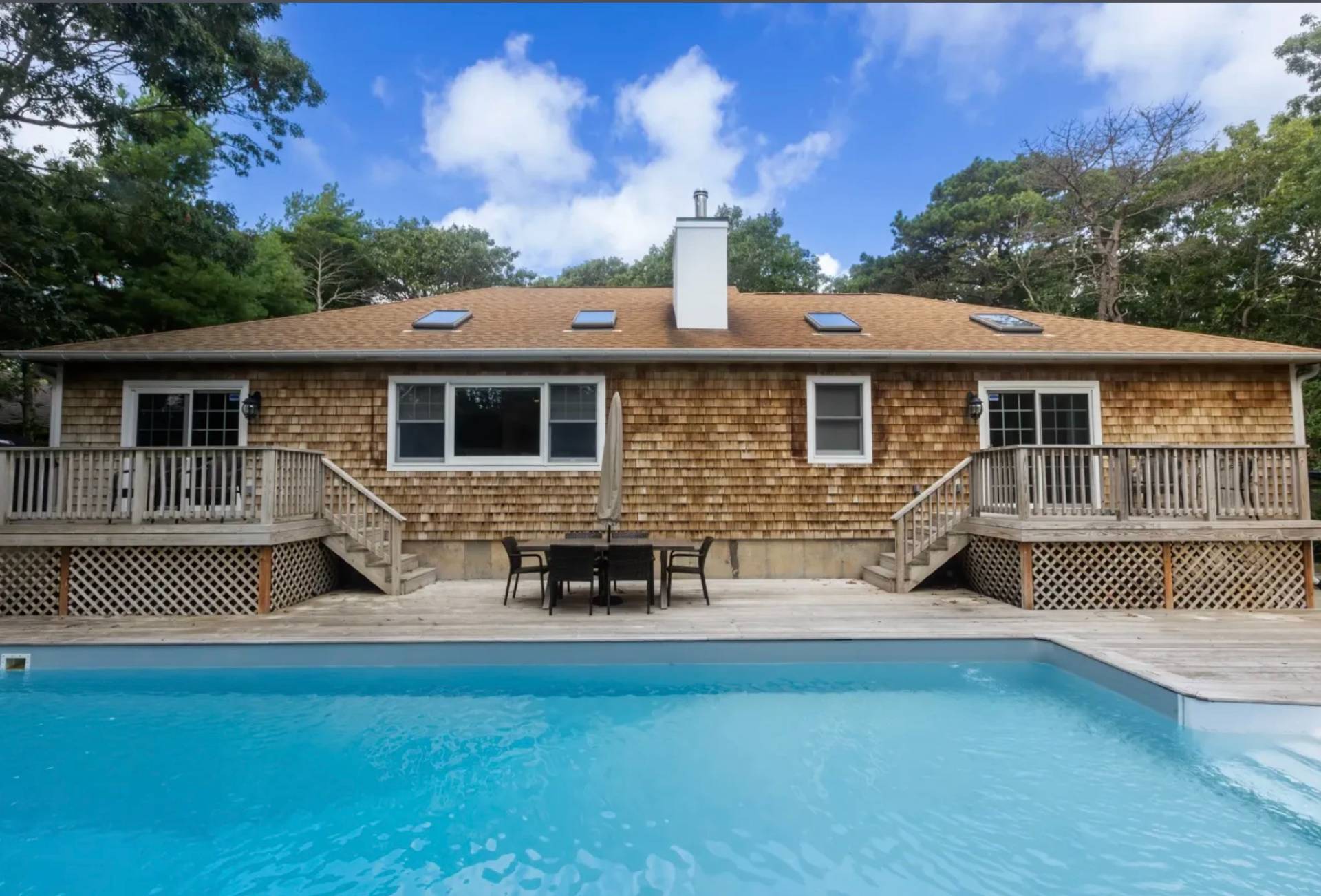 47 WHOOPING HOLLOW RD