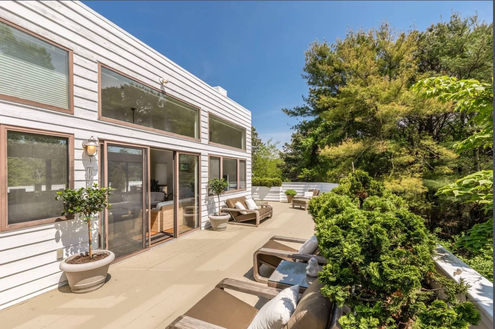 10 SCOTCH MIST LN