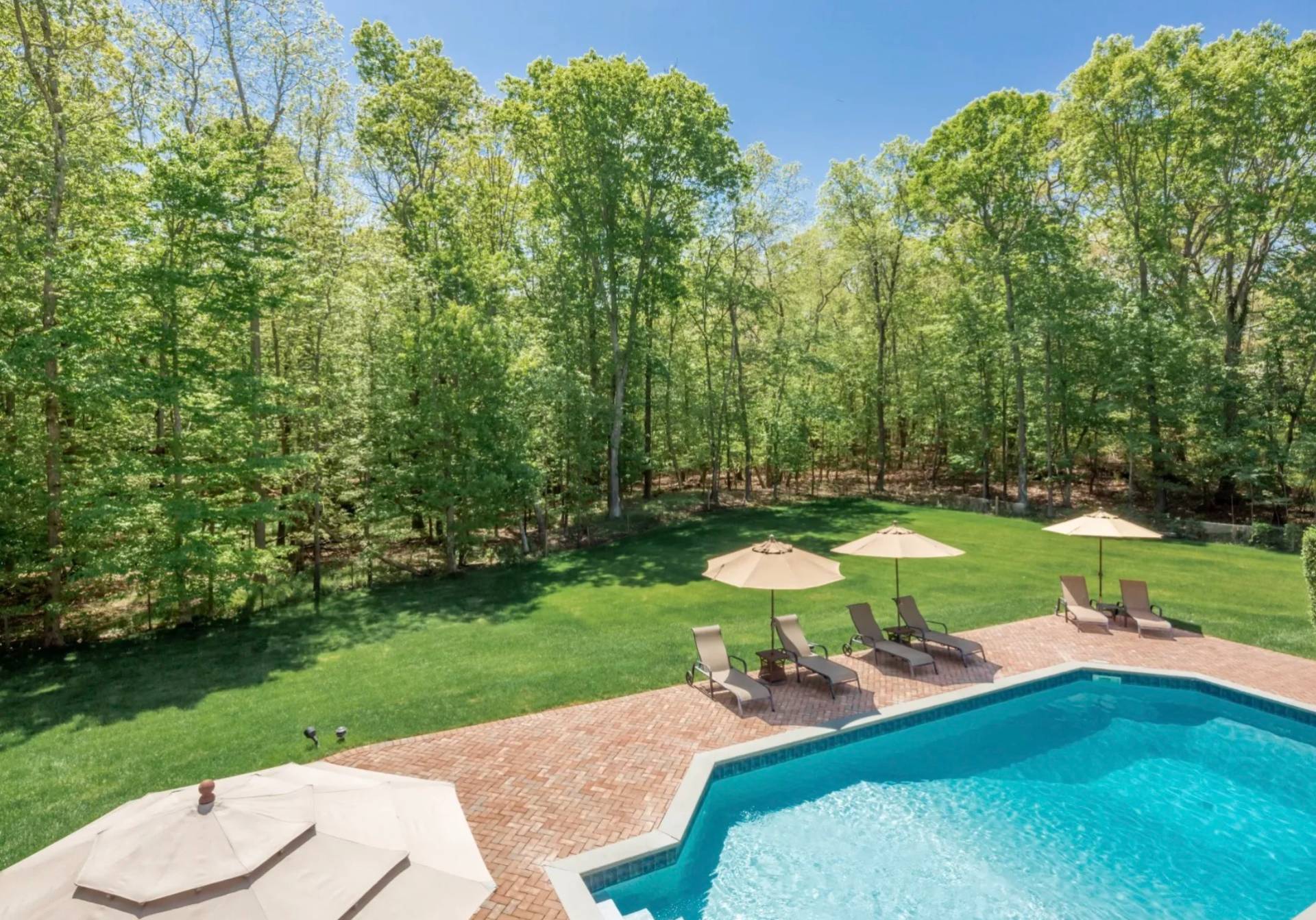 320 MILLSTONE BROOK RD