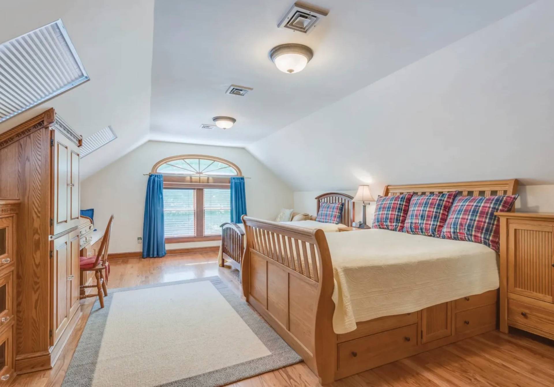 320 MILLSTONE BROOK RD