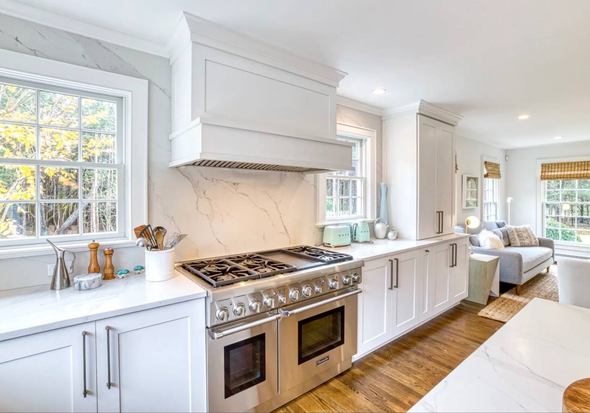 8 CEDAR HAVEN LN