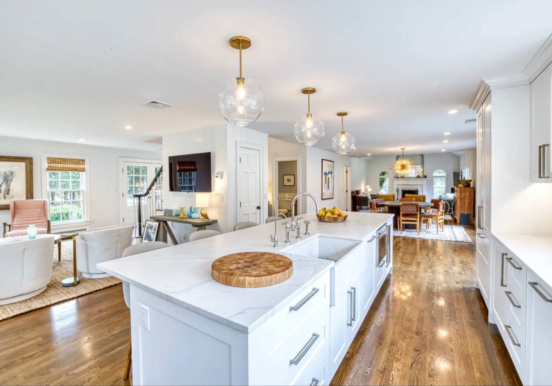 8 CEDAR HAVEN LN