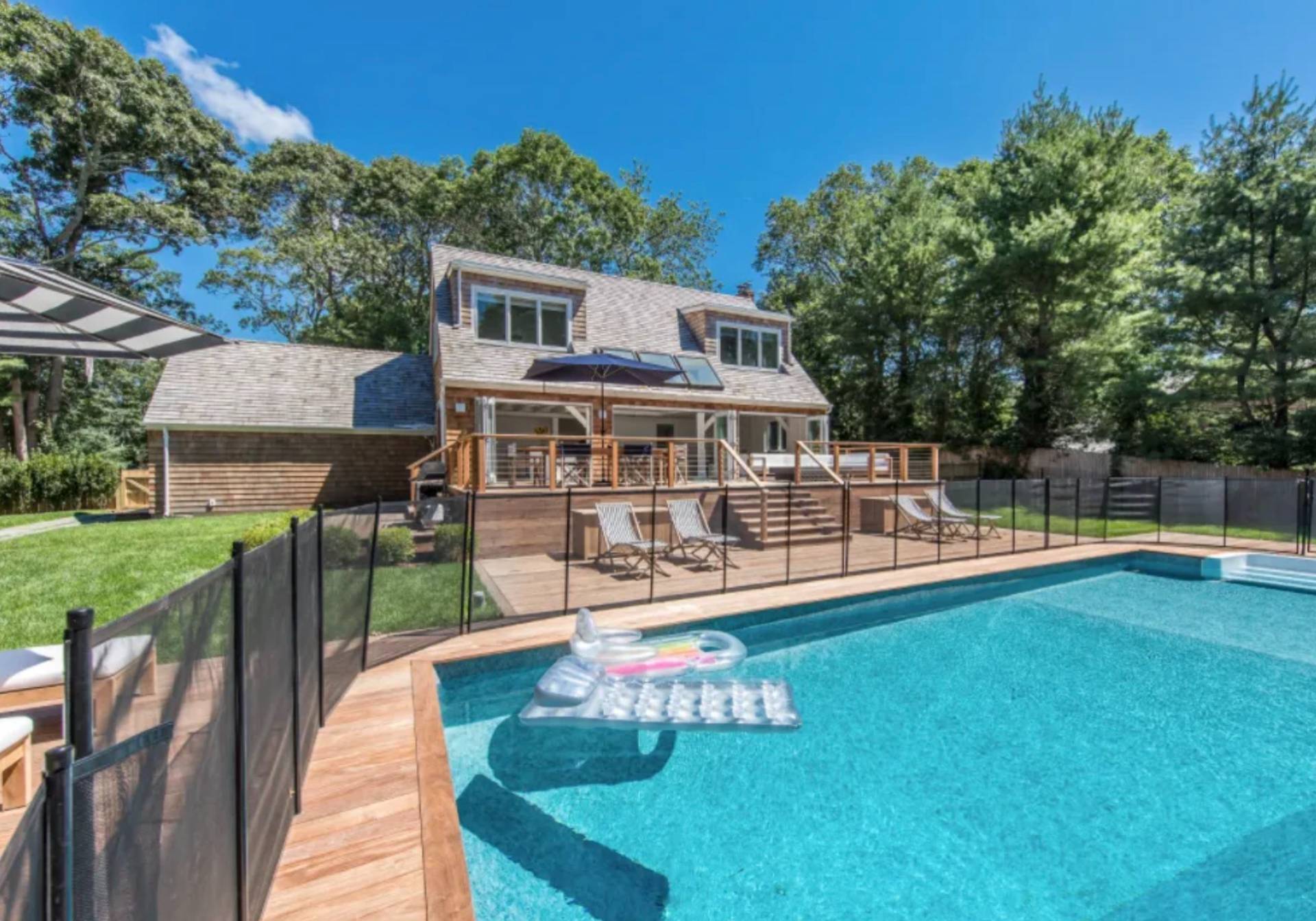 27 MONTAUK HWY