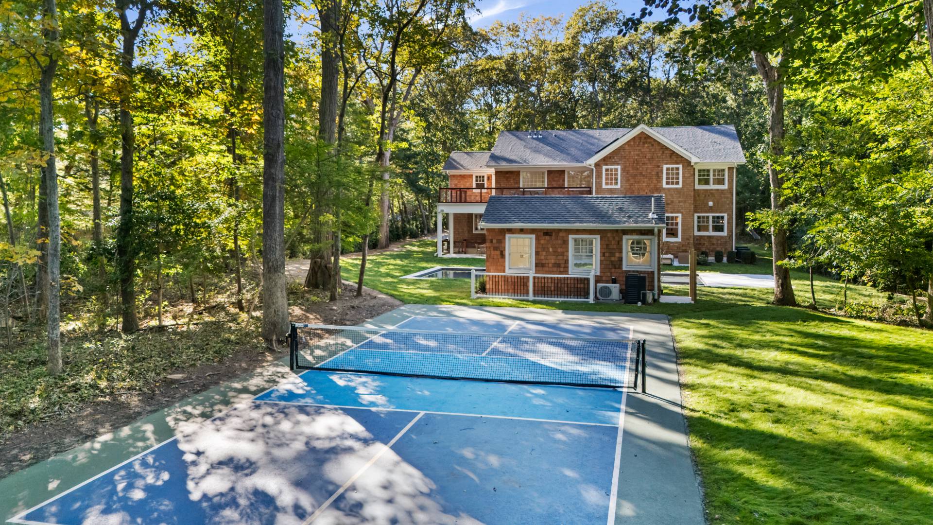 12 Garbis Lane