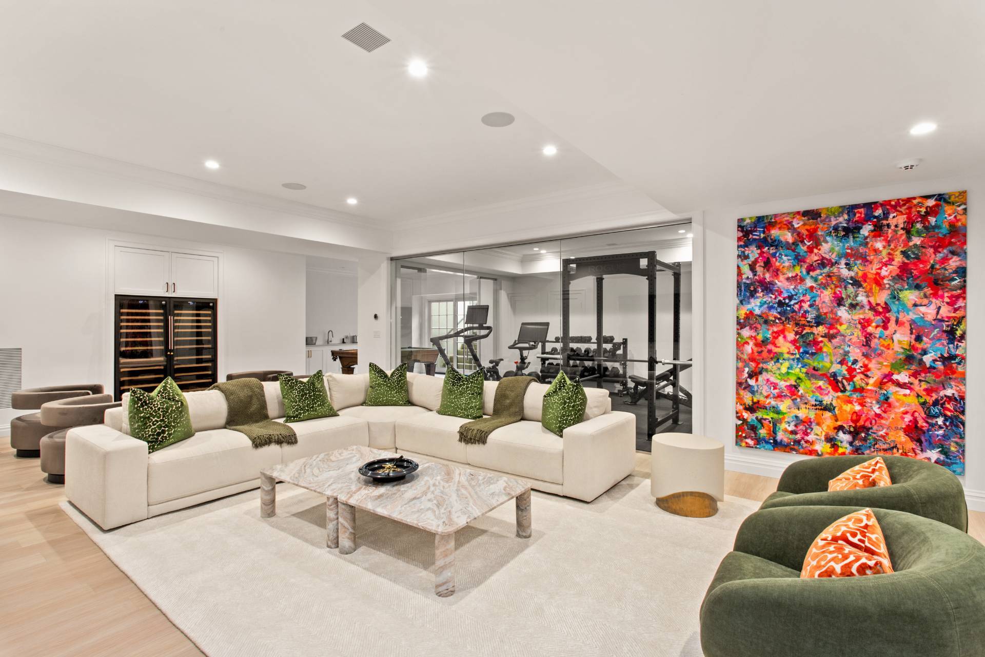 73 Wainscott Stone Rd