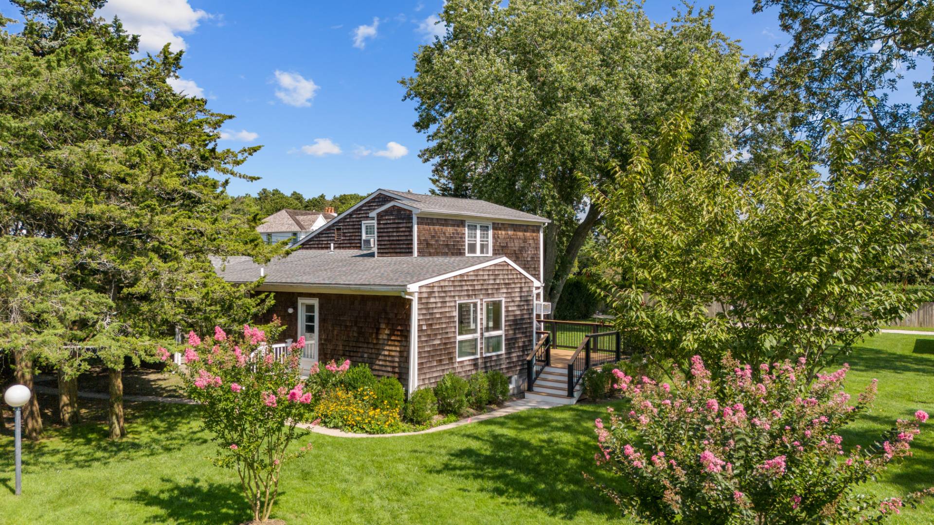 70 MIDDLE POND RD, #22