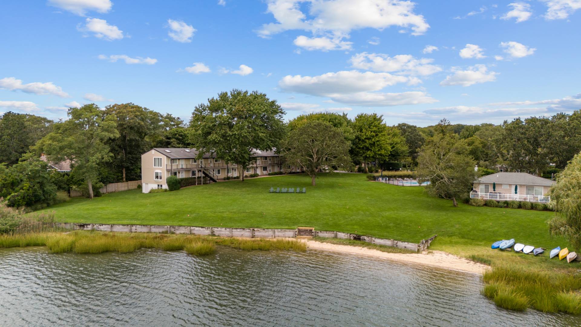 70 MIDDLE POND RD, #22