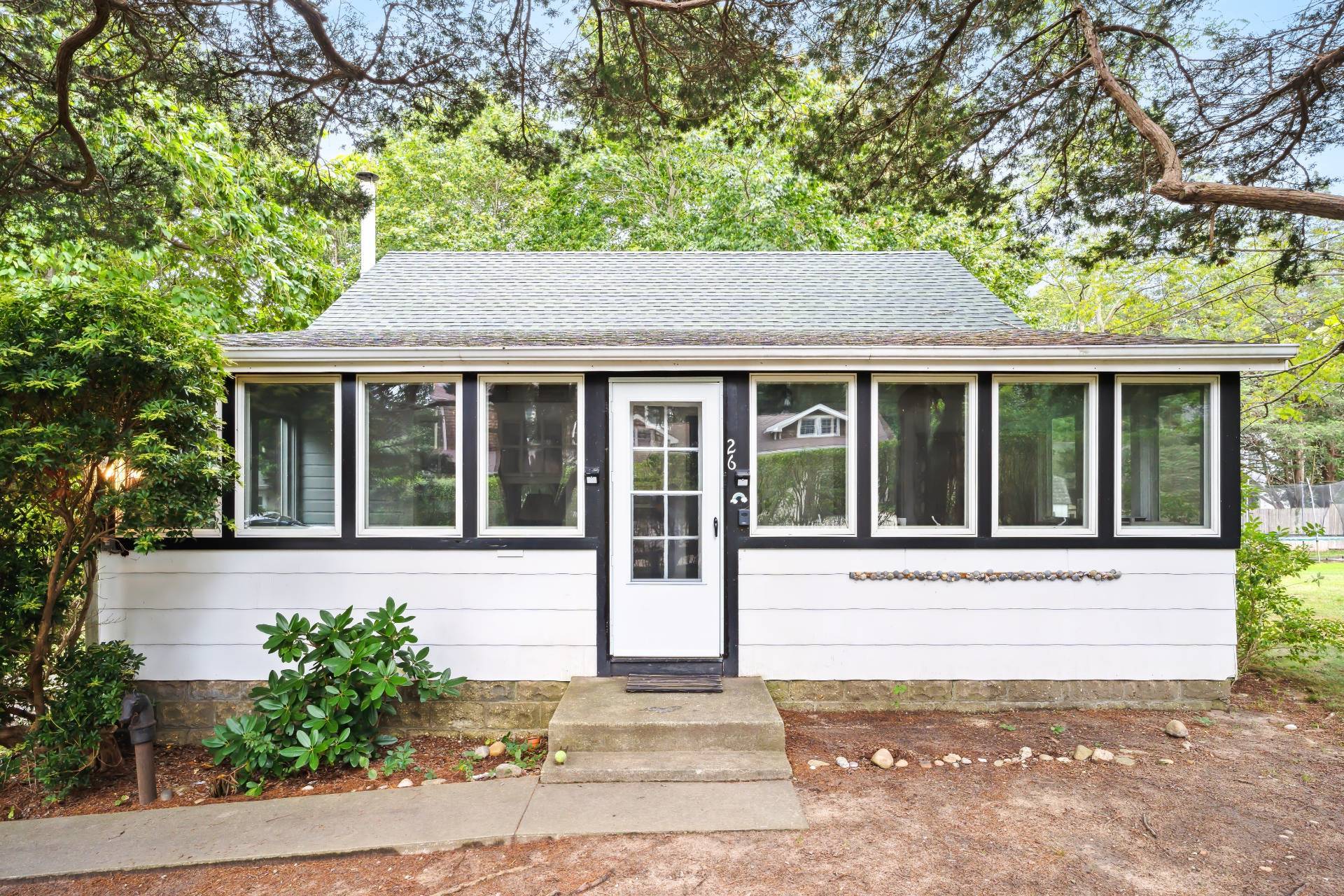 26 PAYNE AVE