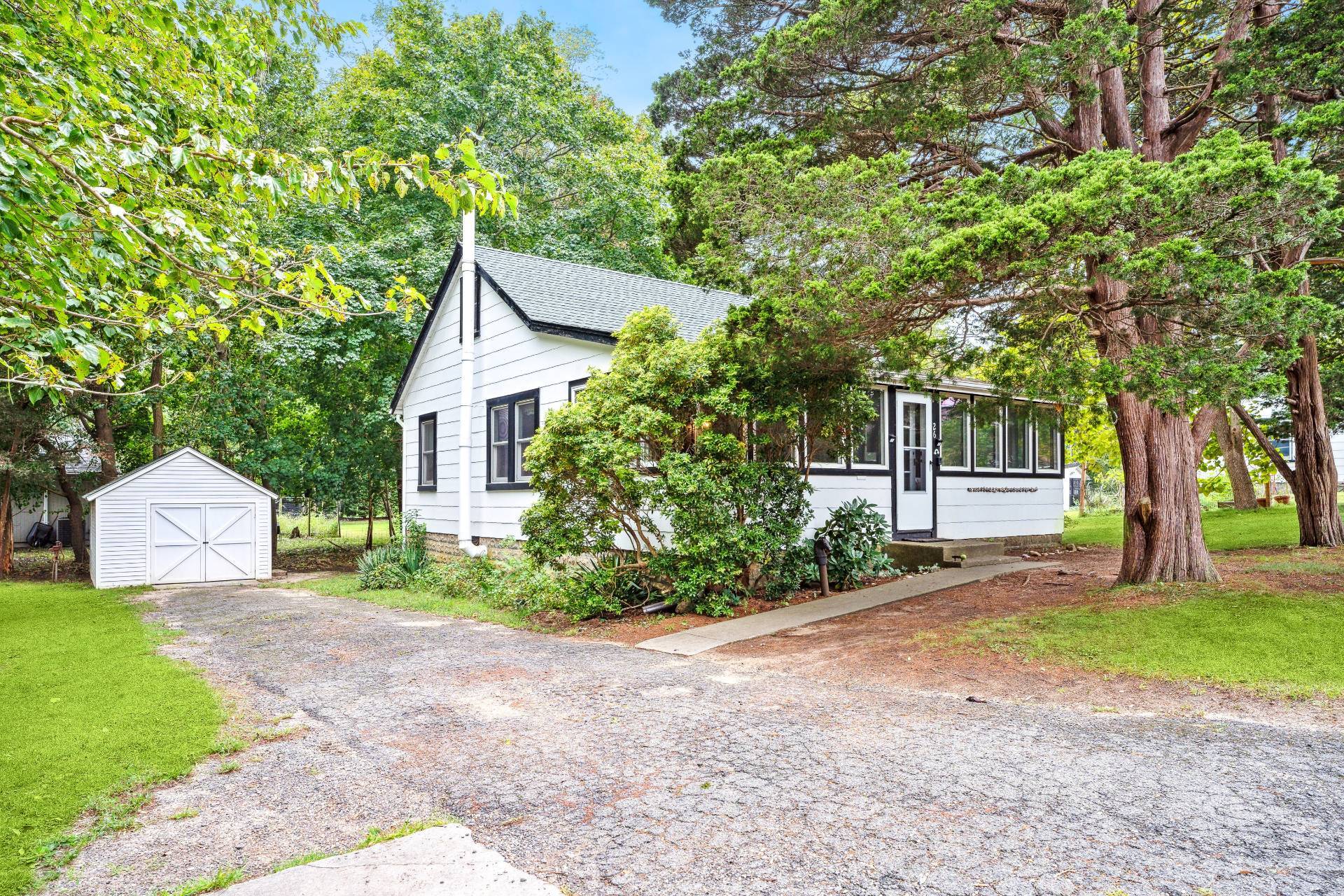 26 PAYNE AVE