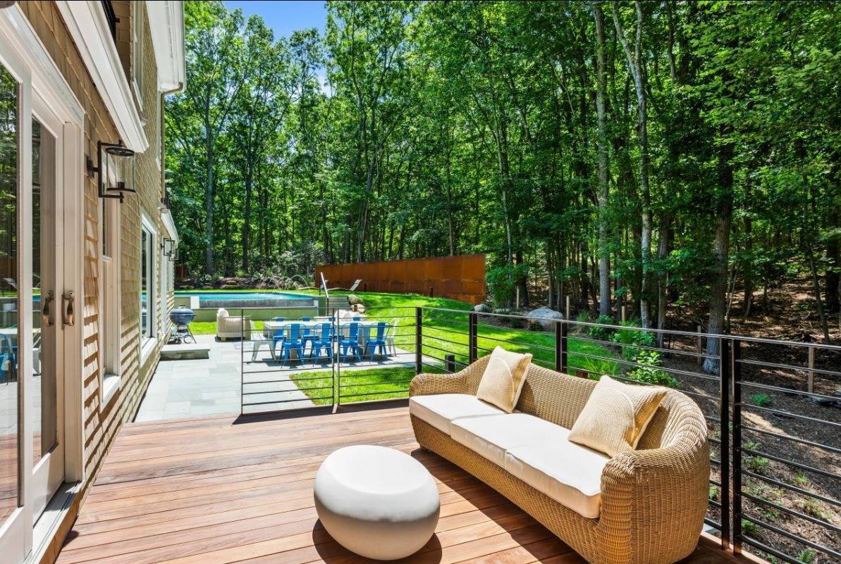 261 BRICK KILN RD