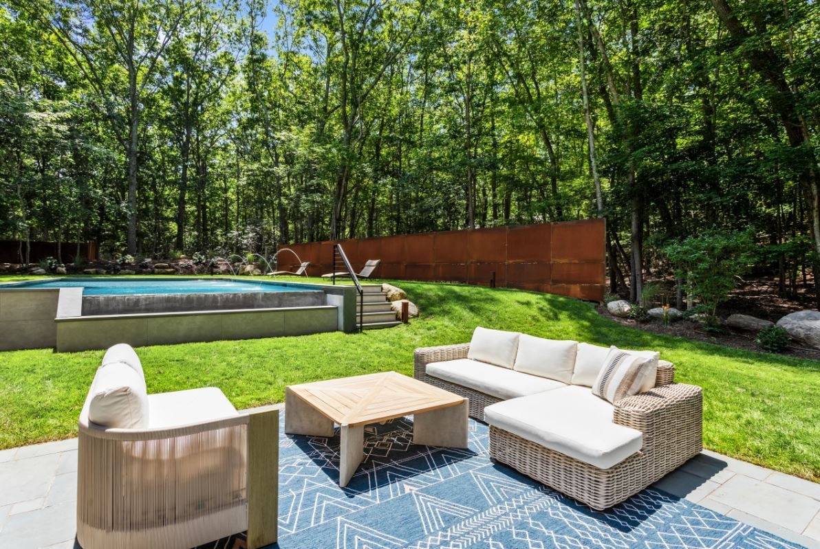 261 BRICK KILN RD