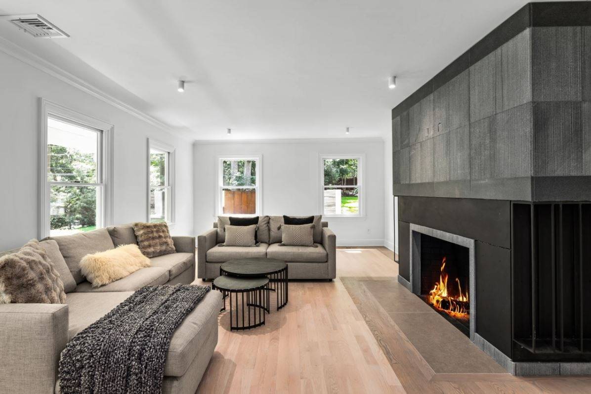 261 BRICK KILN RD
