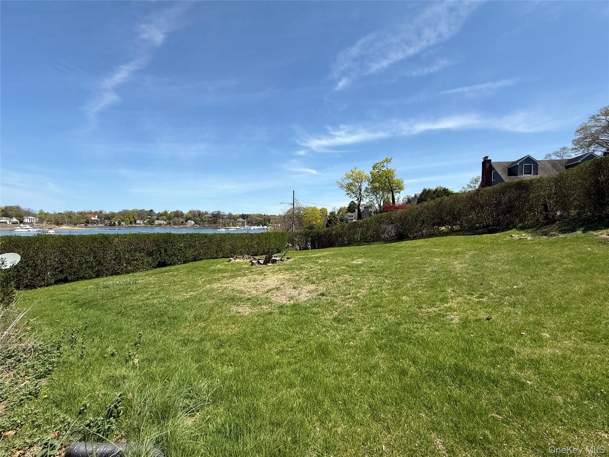 293 W Shore Road Unit: 4