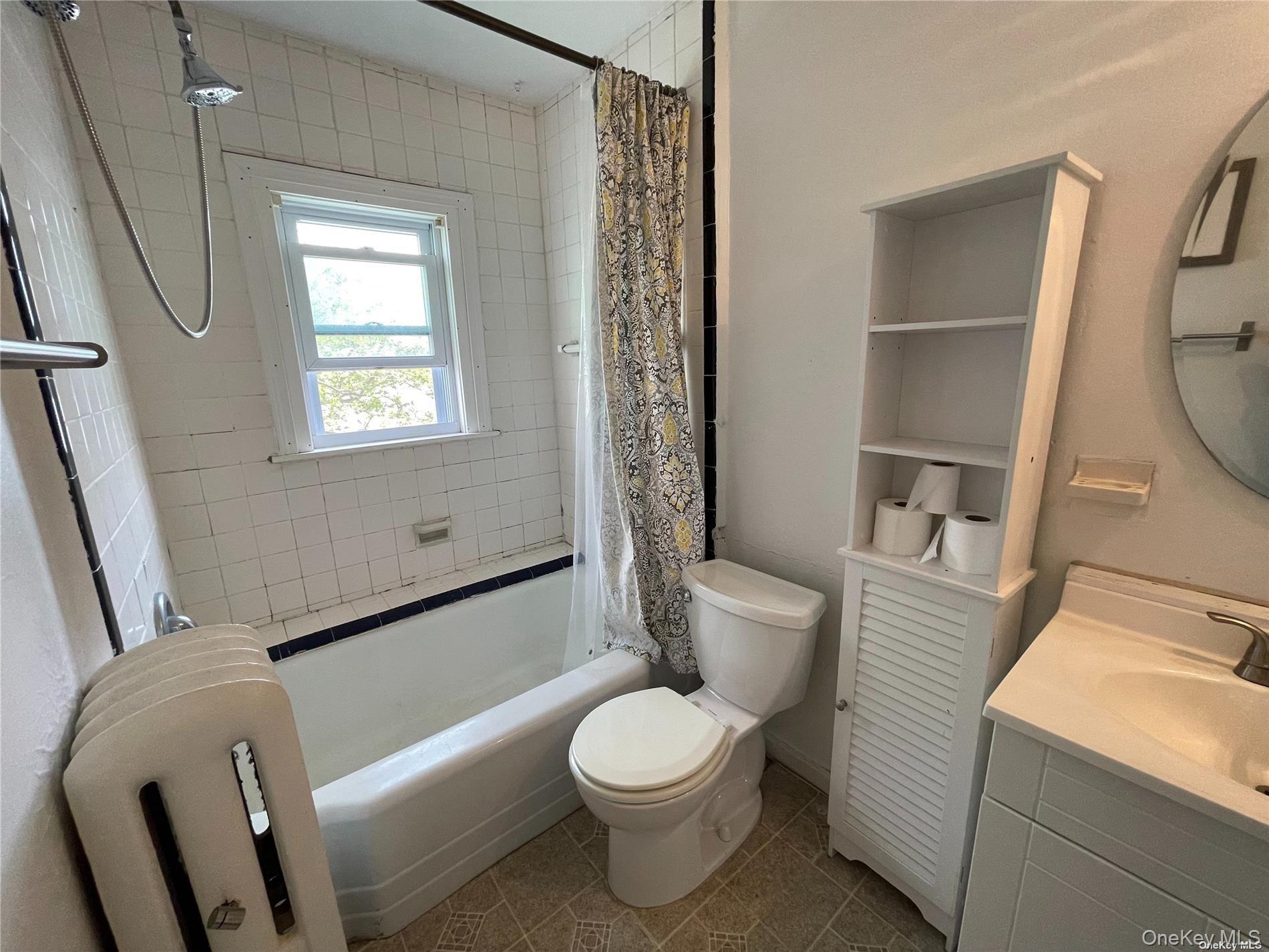 293 W Shore Road Unit: 4