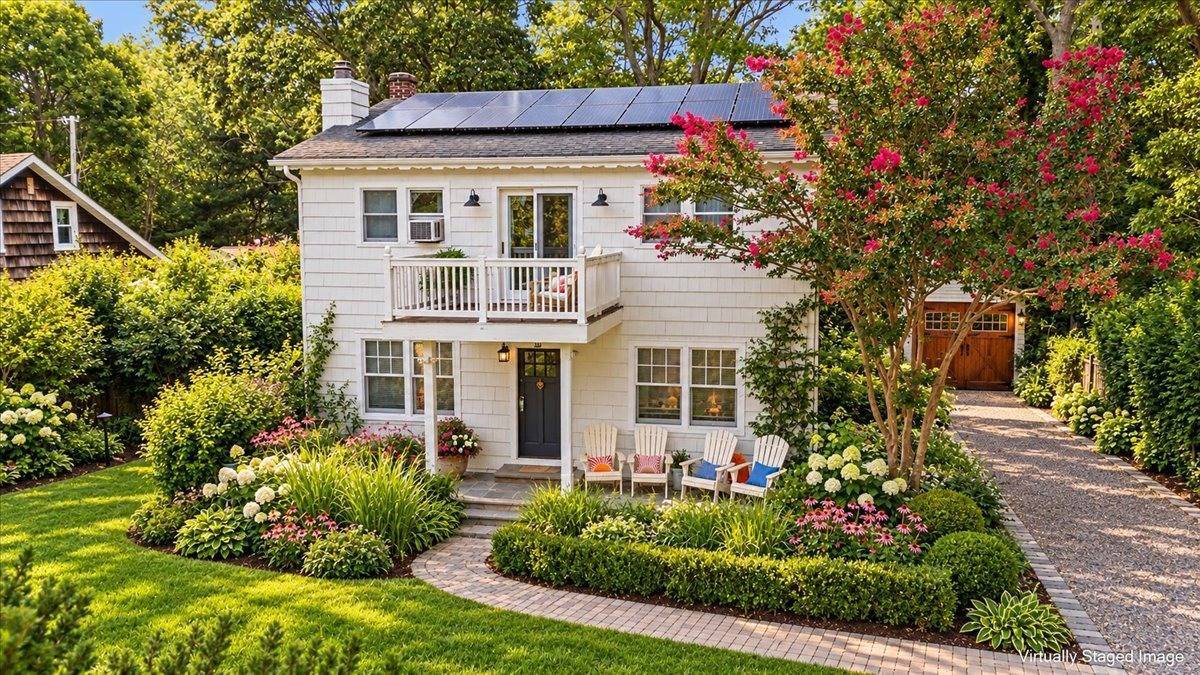 41 Raynor Rd