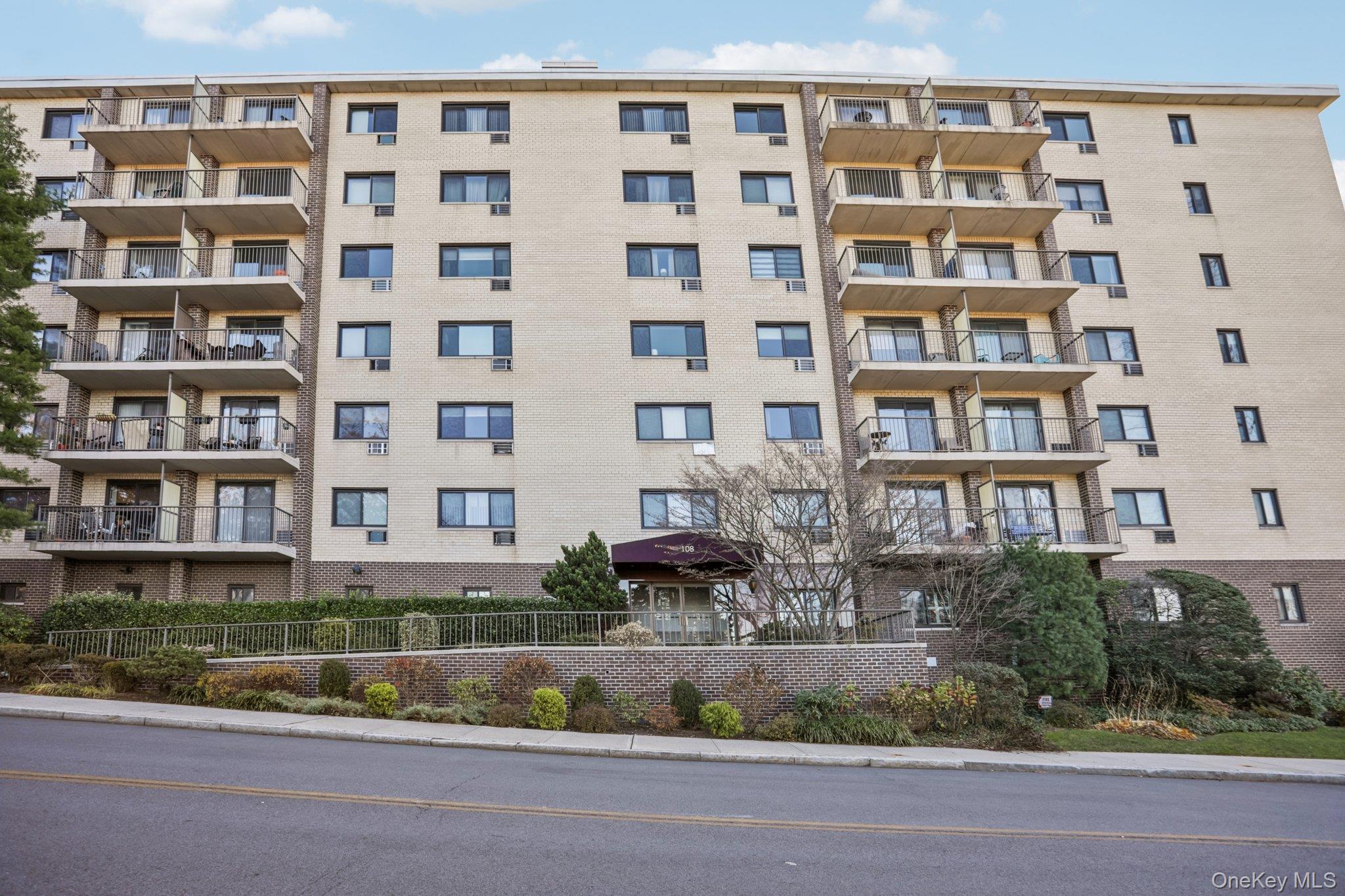 108 Sagamore Road Unit: 3E