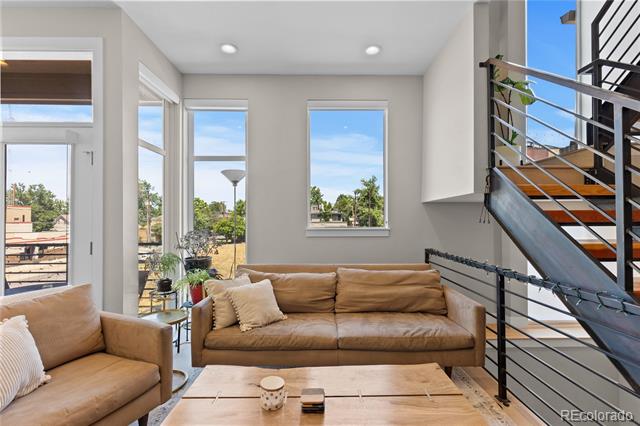 4469 Tennyson Street Unit: 13