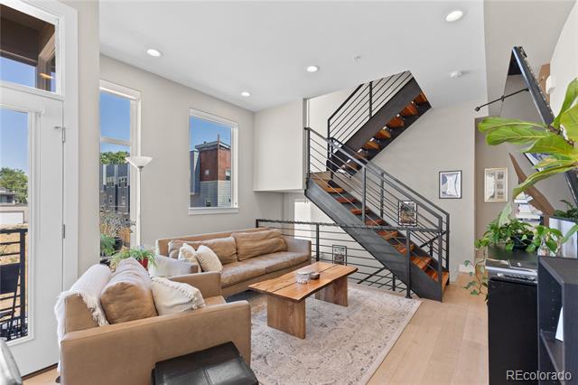 4469 Tennyson Street Unit: 13