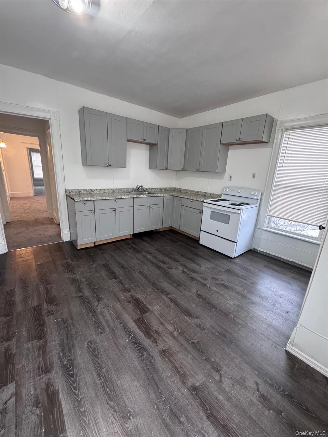 362 Church Street Unit: Apt #2