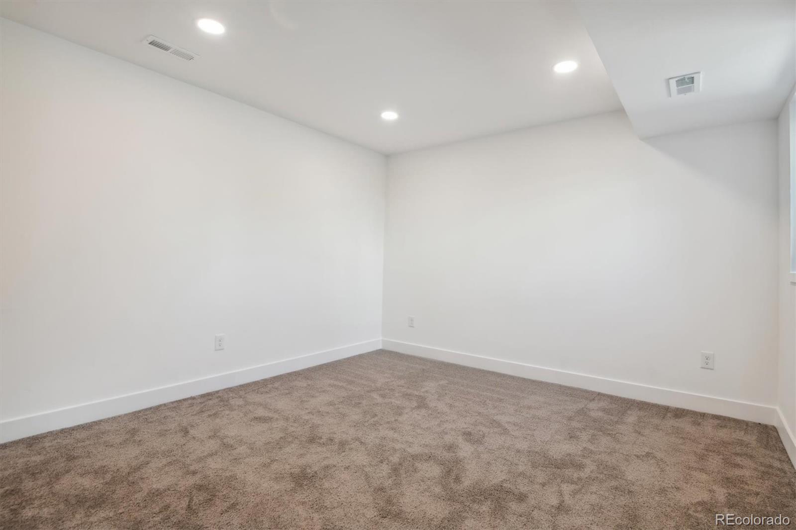 1300 N Osceola Street