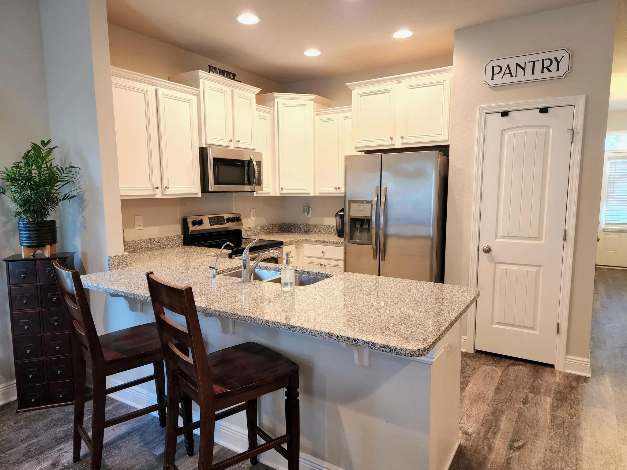 25 Crossing Lane, UNIT D