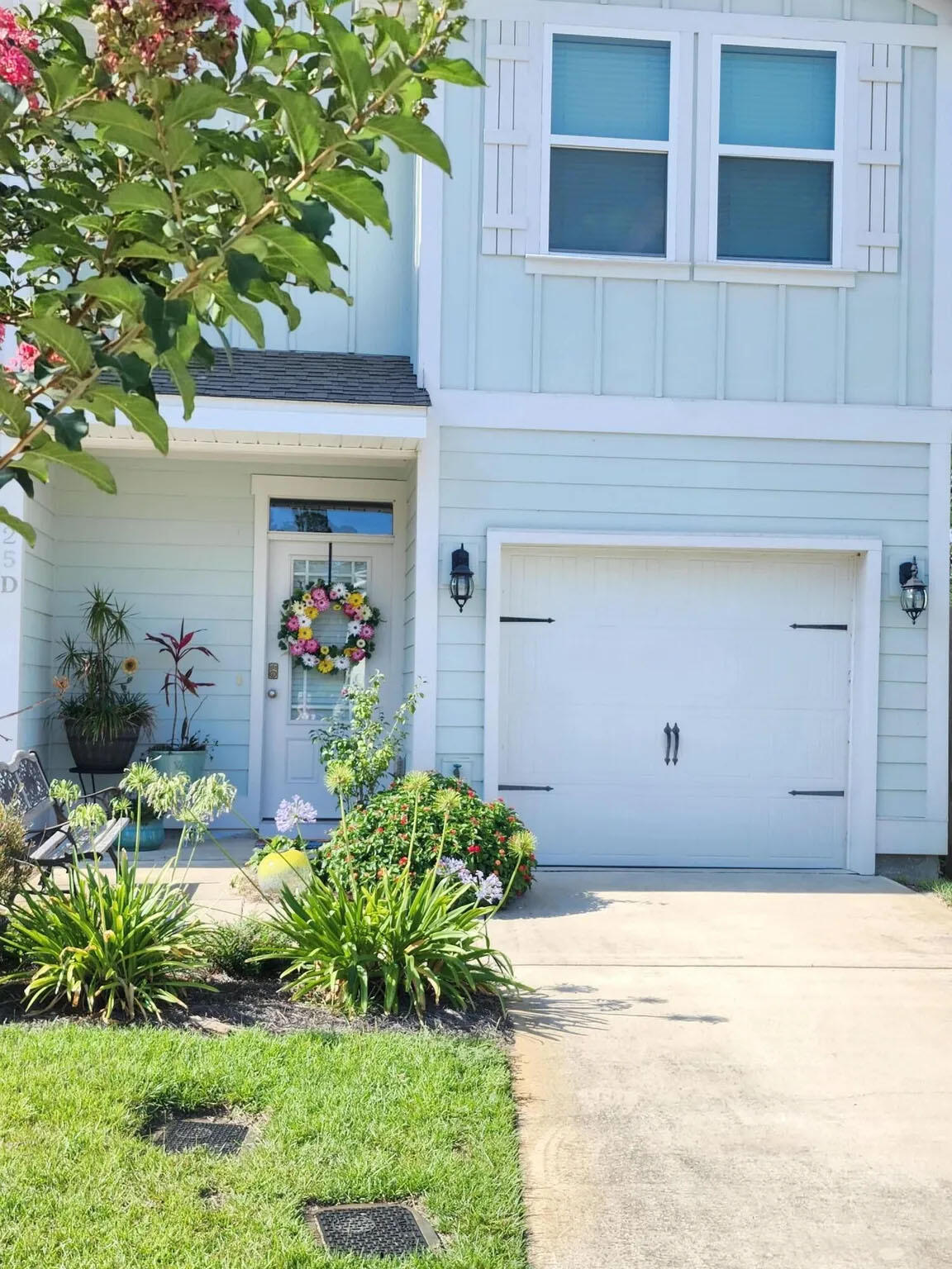 25 Crossing Lane, UNIT D