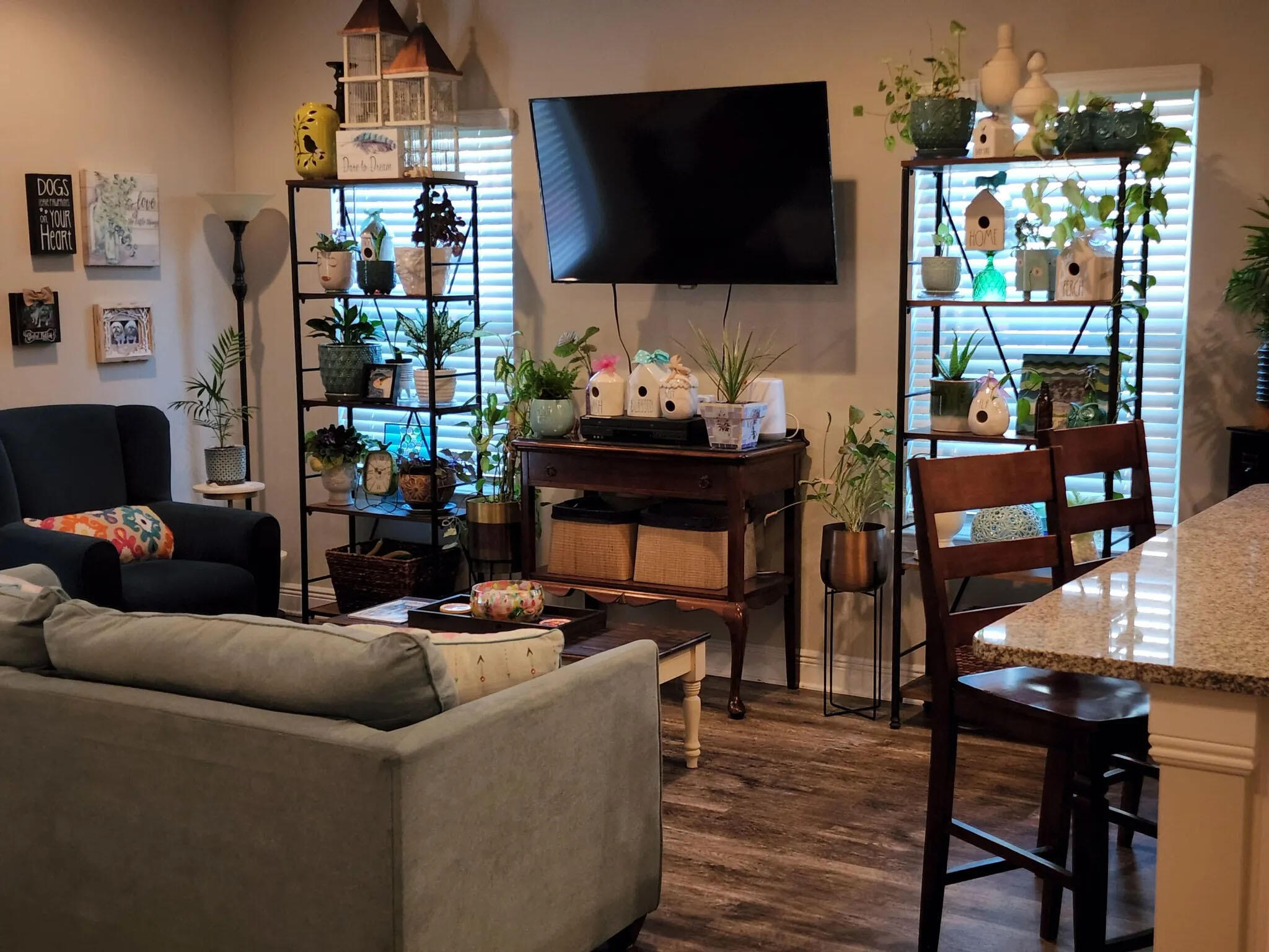 25 Crossing Lane, UNIT D