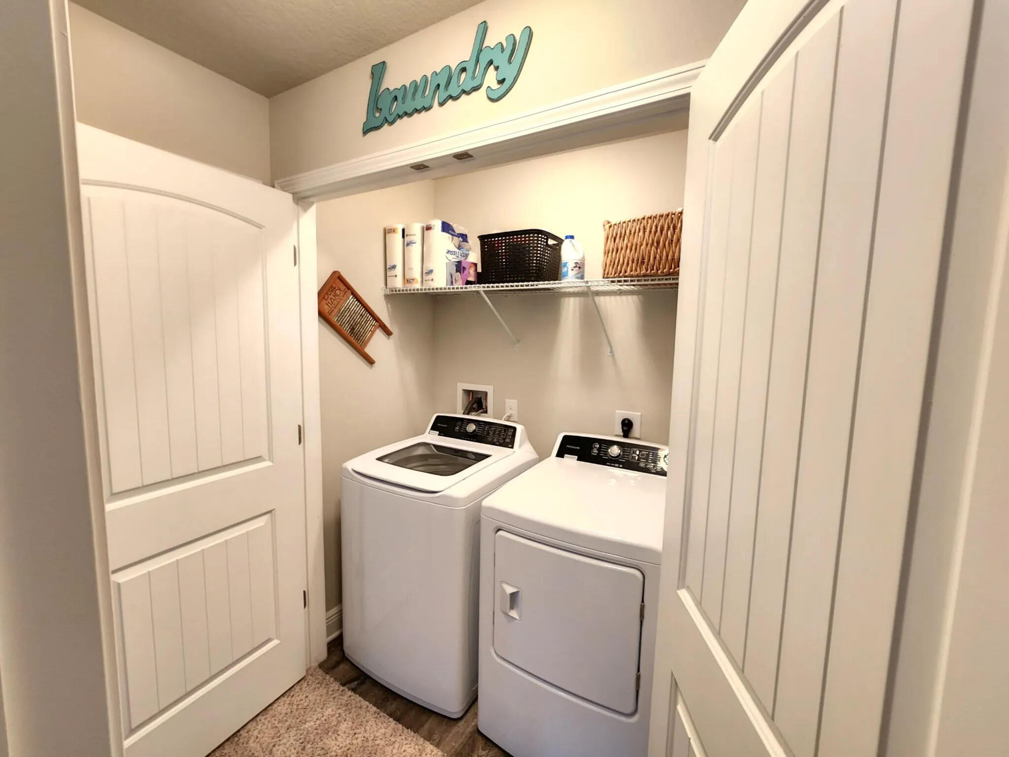 25 Crossing Lane, UNIT D