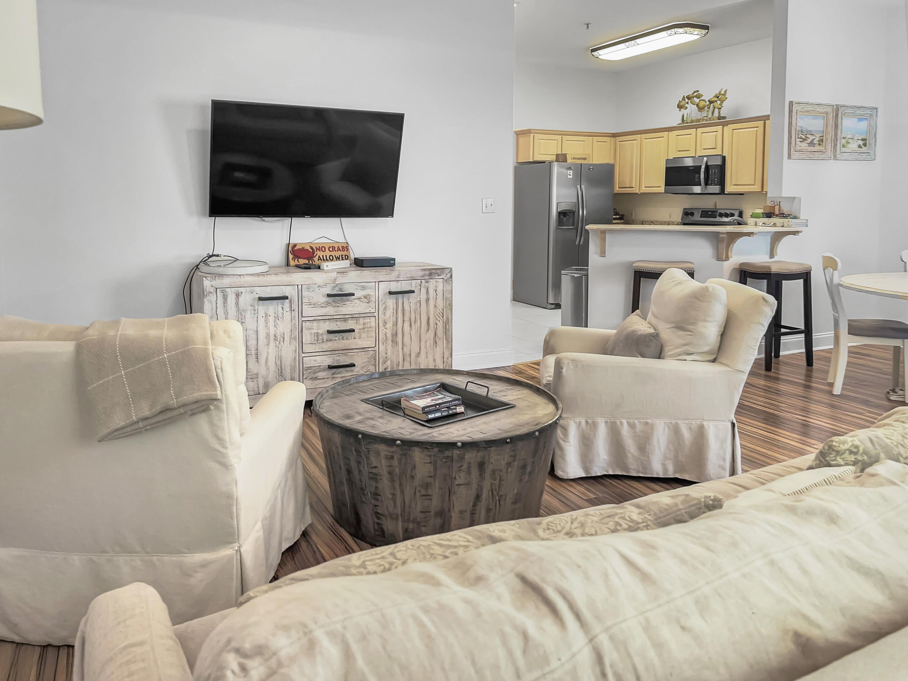 4507 Furling Lane, 303