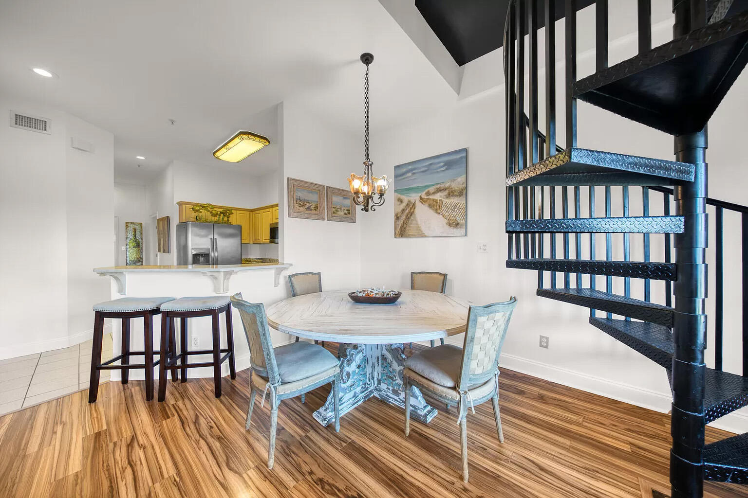 4507 Furling Lane, 303