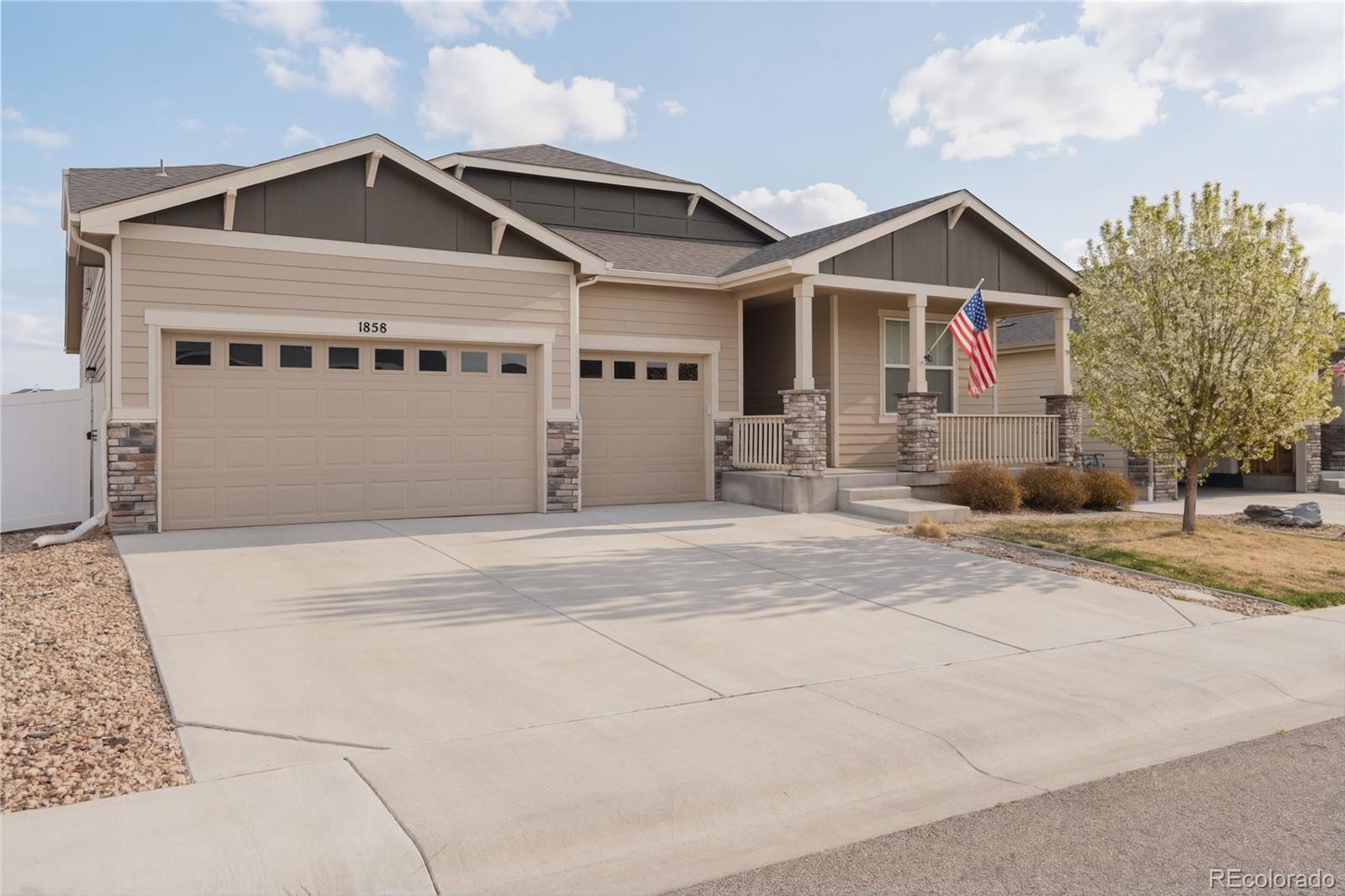1858 Holloway Drive