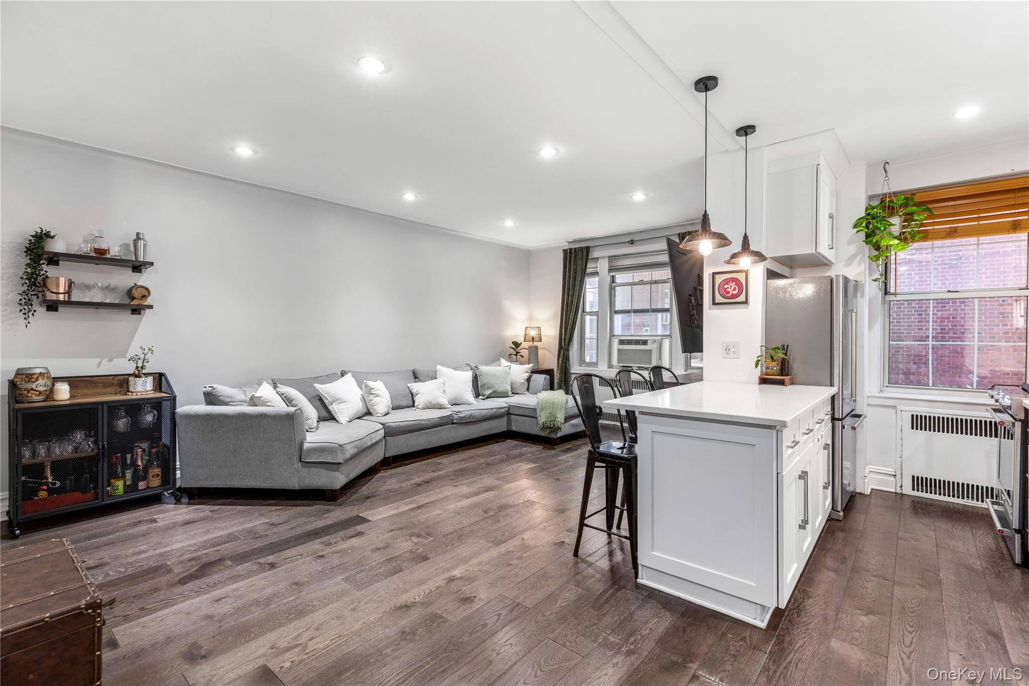 117-01 Park S Unit: A1L