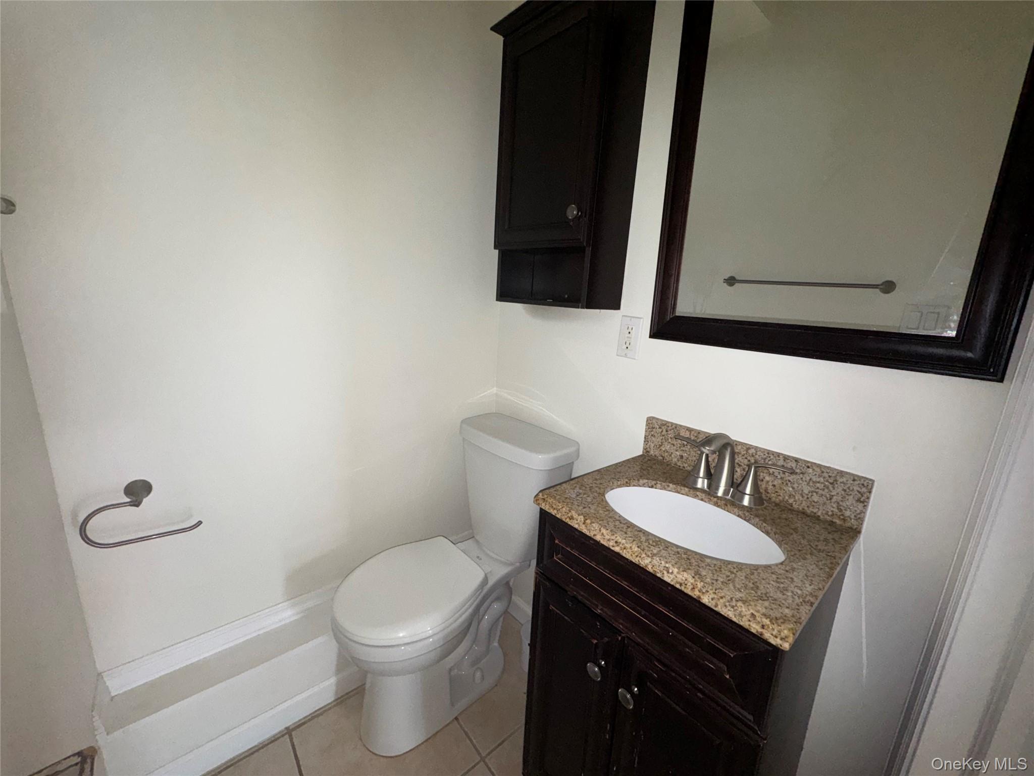 25 Gardners Lane Unit: A