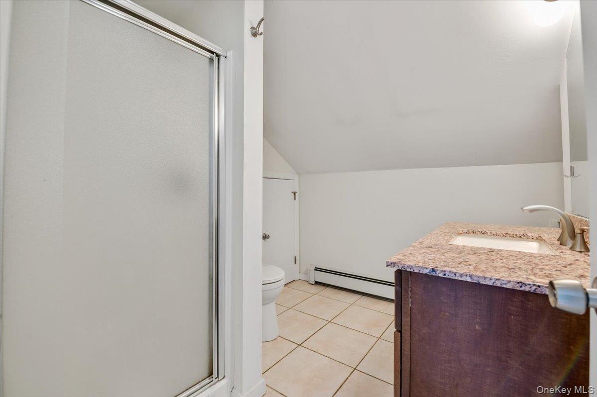 25 Gardners Lane Unit: A