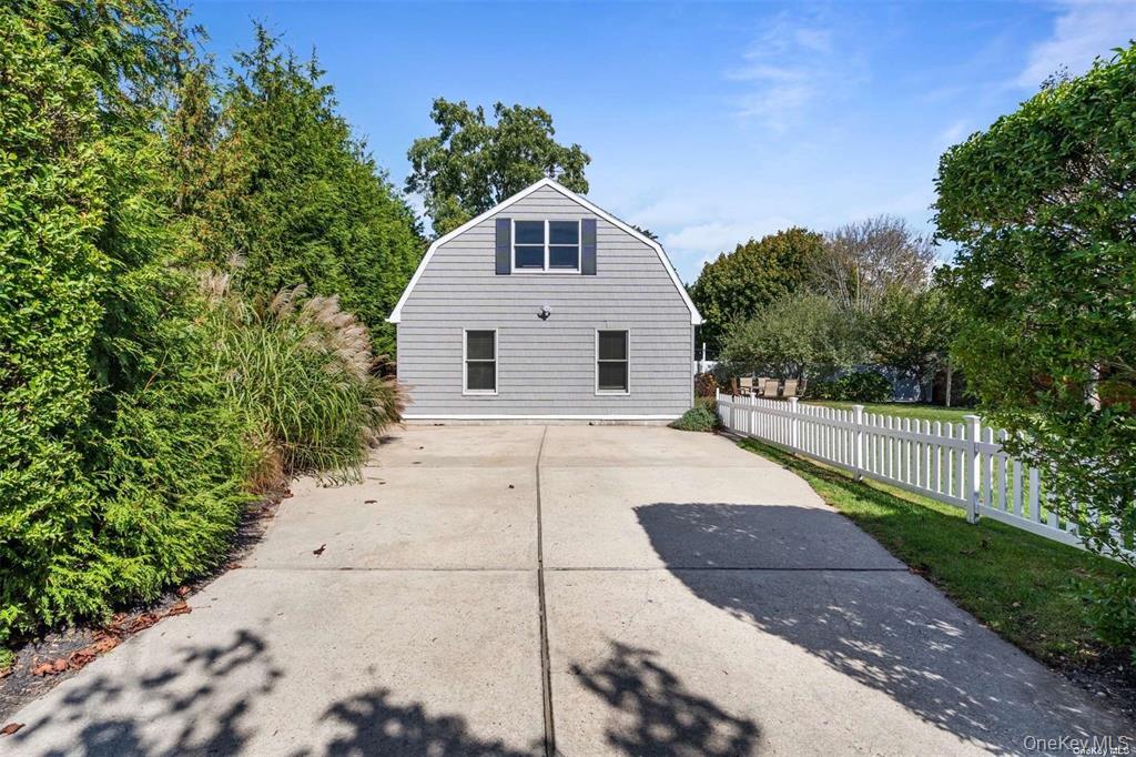 25 Gardners Lane Unit: A