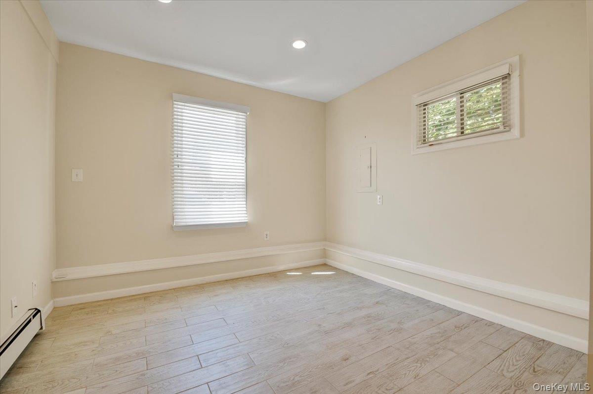 25 Gardners Lane Unit: A