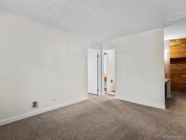 2835 S Monaco Parkway Unit: 1-105
