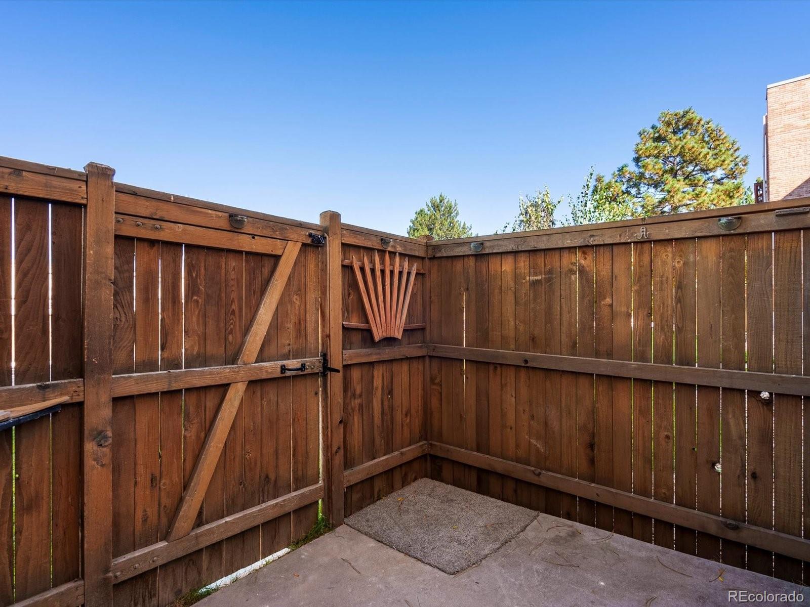 2835 S Monaco Parkway Unit: 1-105