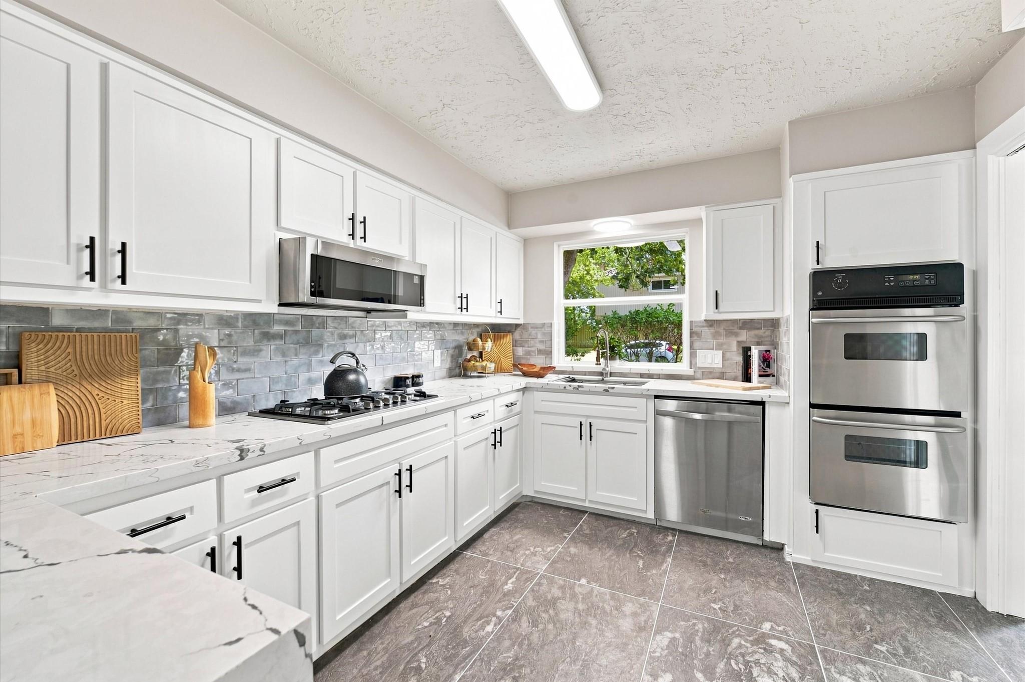 3538 Glenwood Springs Drive