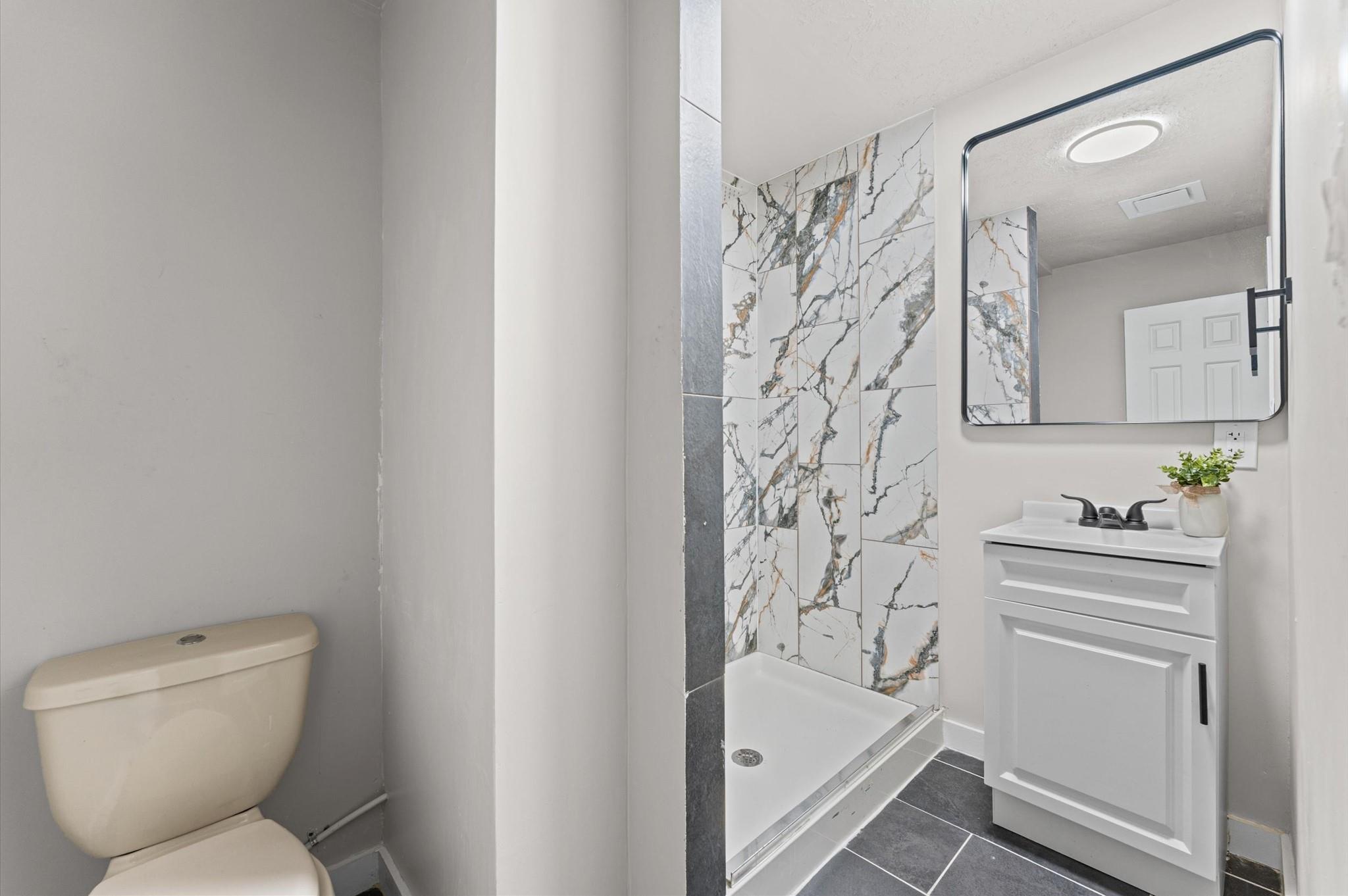 3538 Glenwood Springs Drive