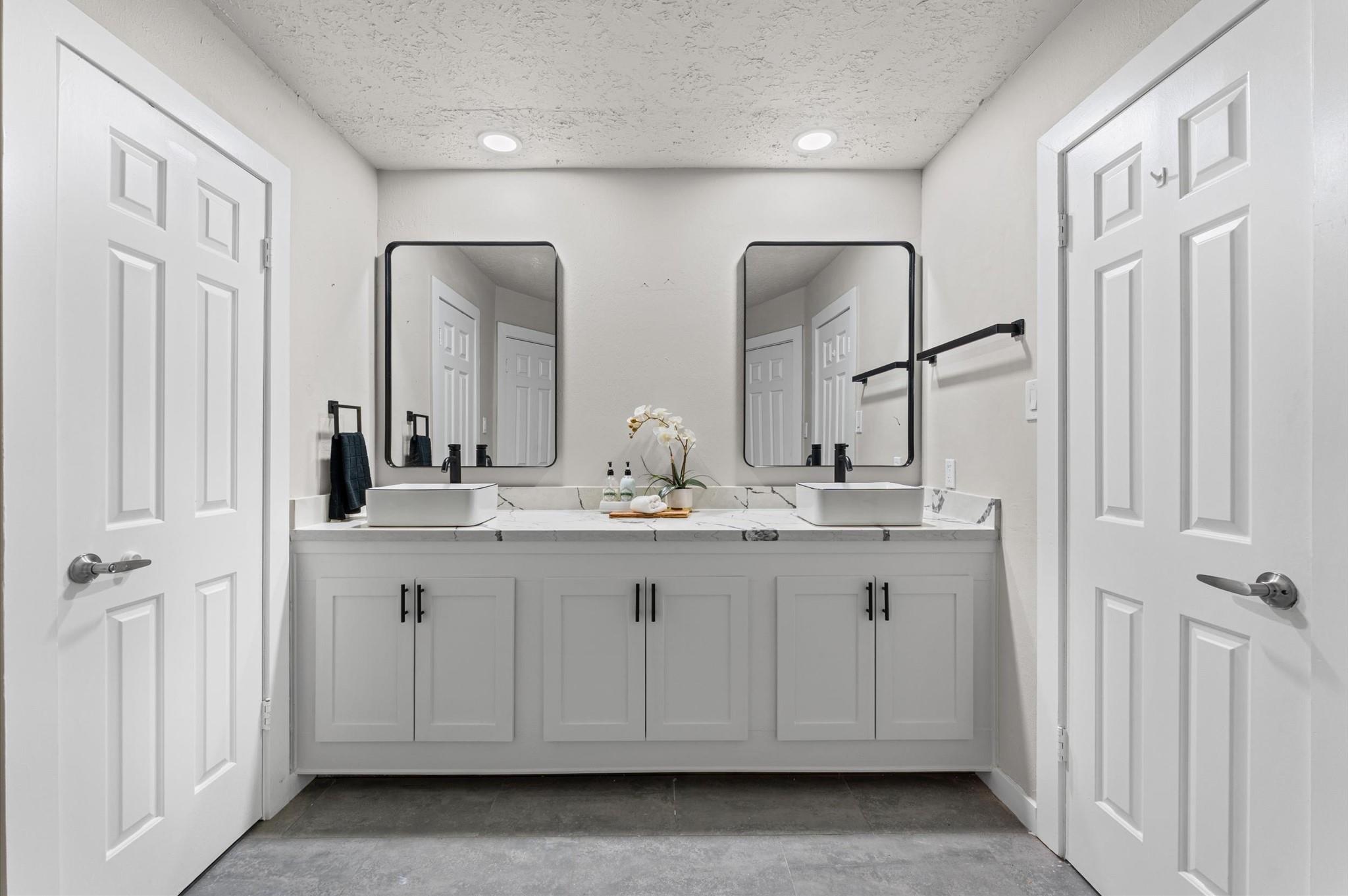 3538 Glenwood Springs Drive