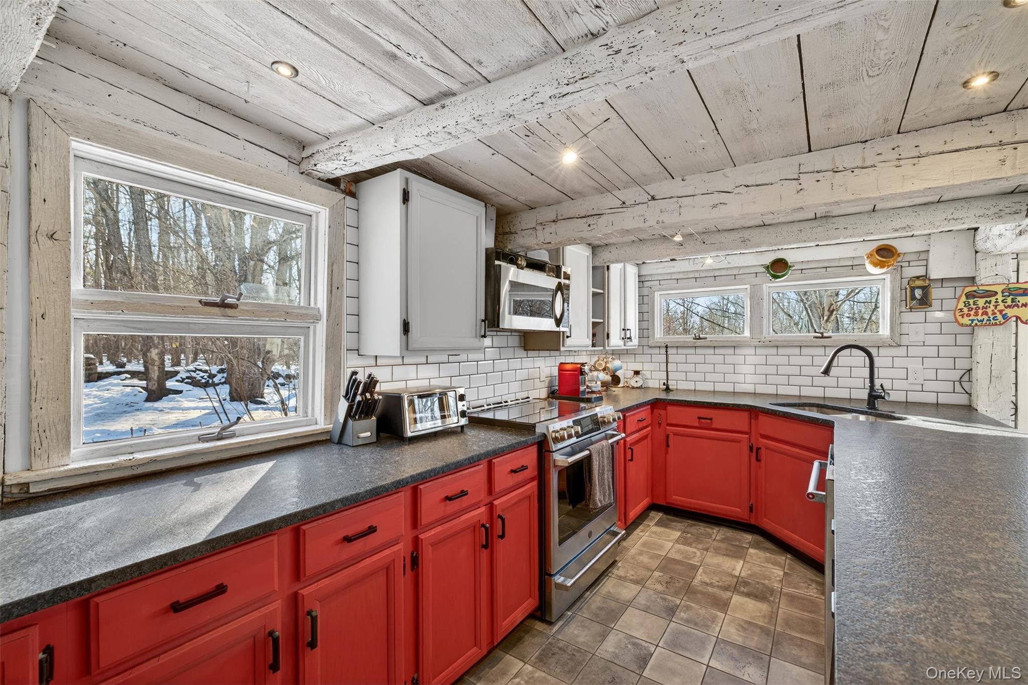 101 Drake Road
