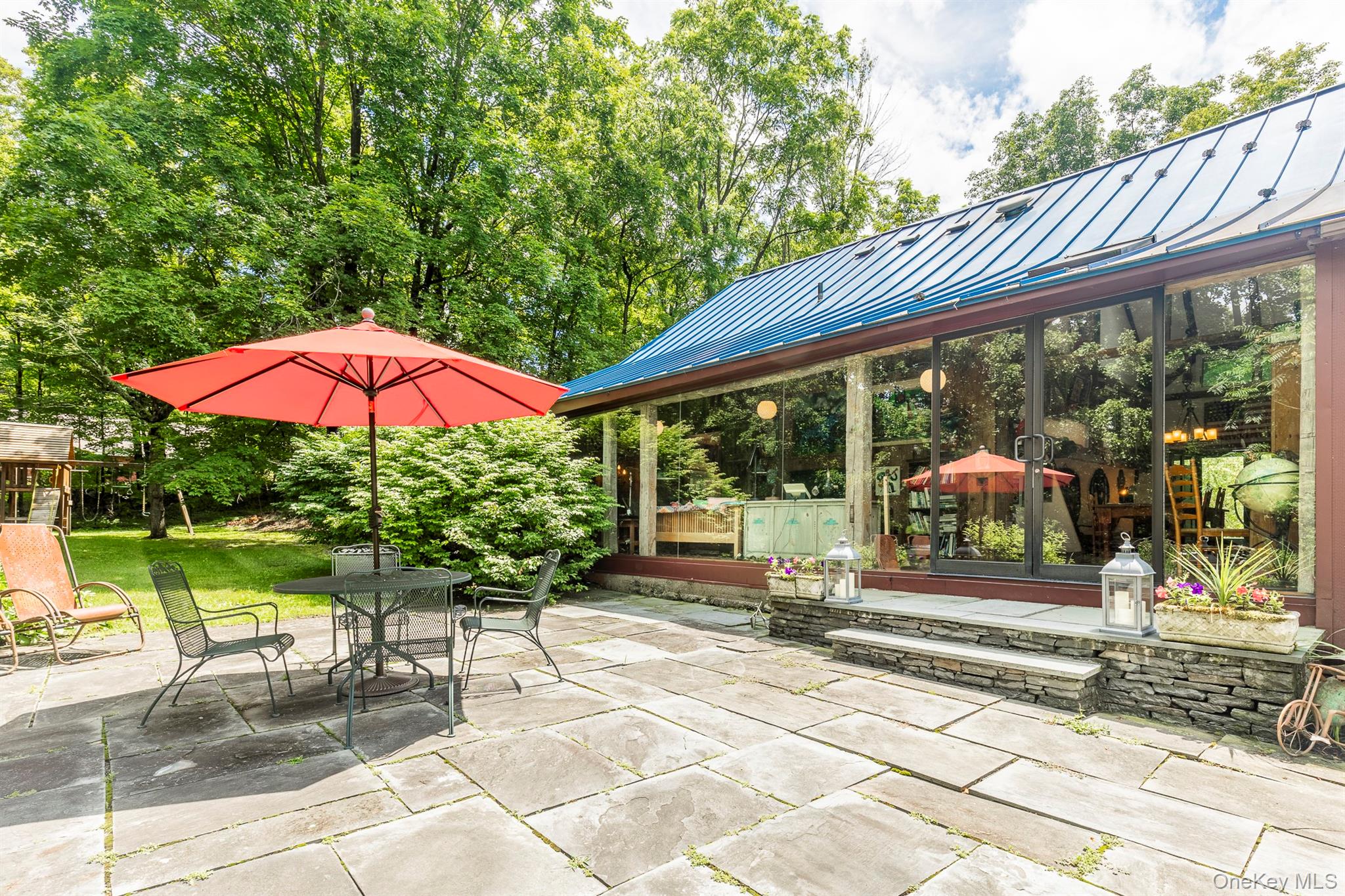 101 Drake Road