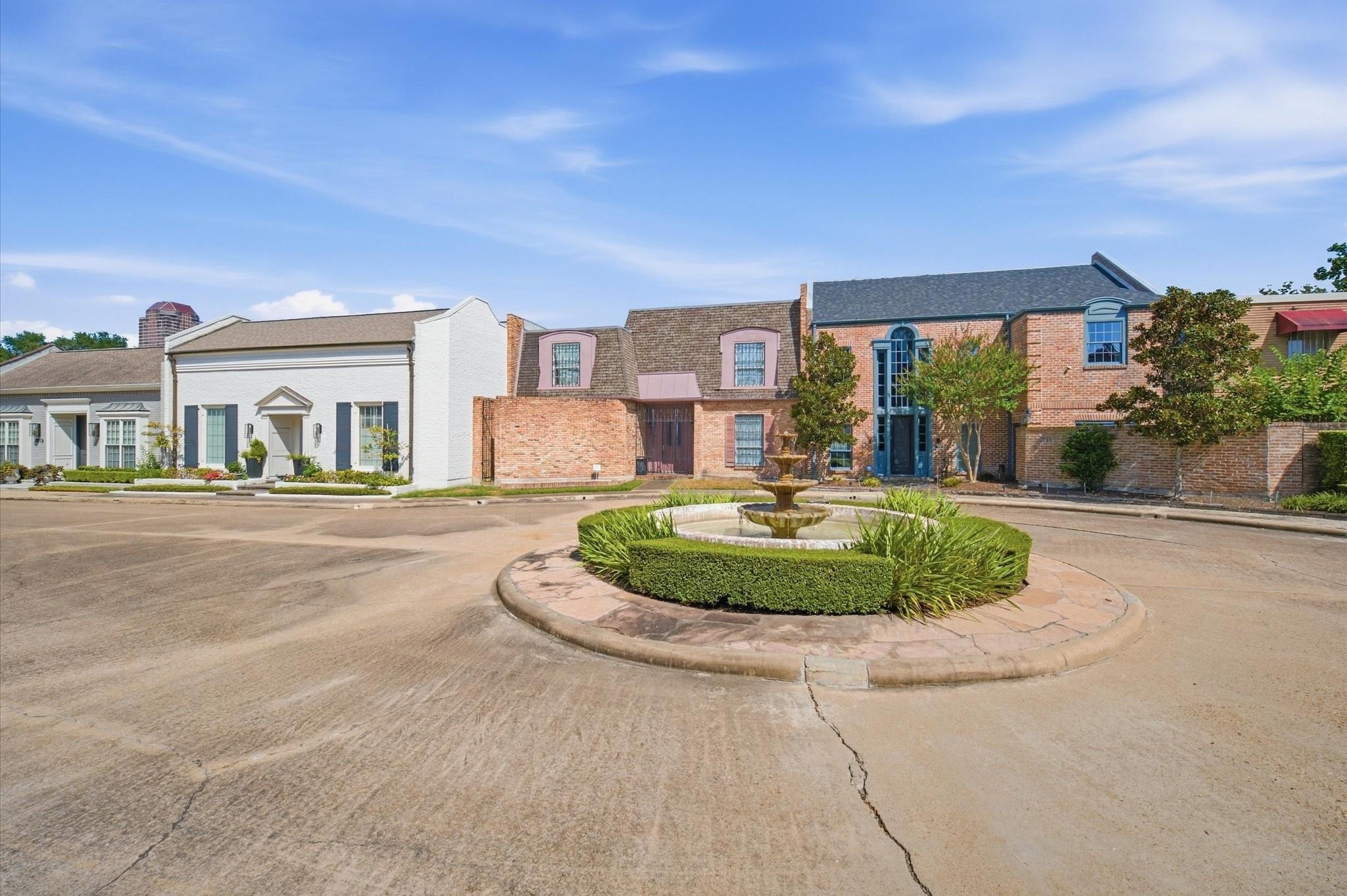 2107 Stonewalk Drive